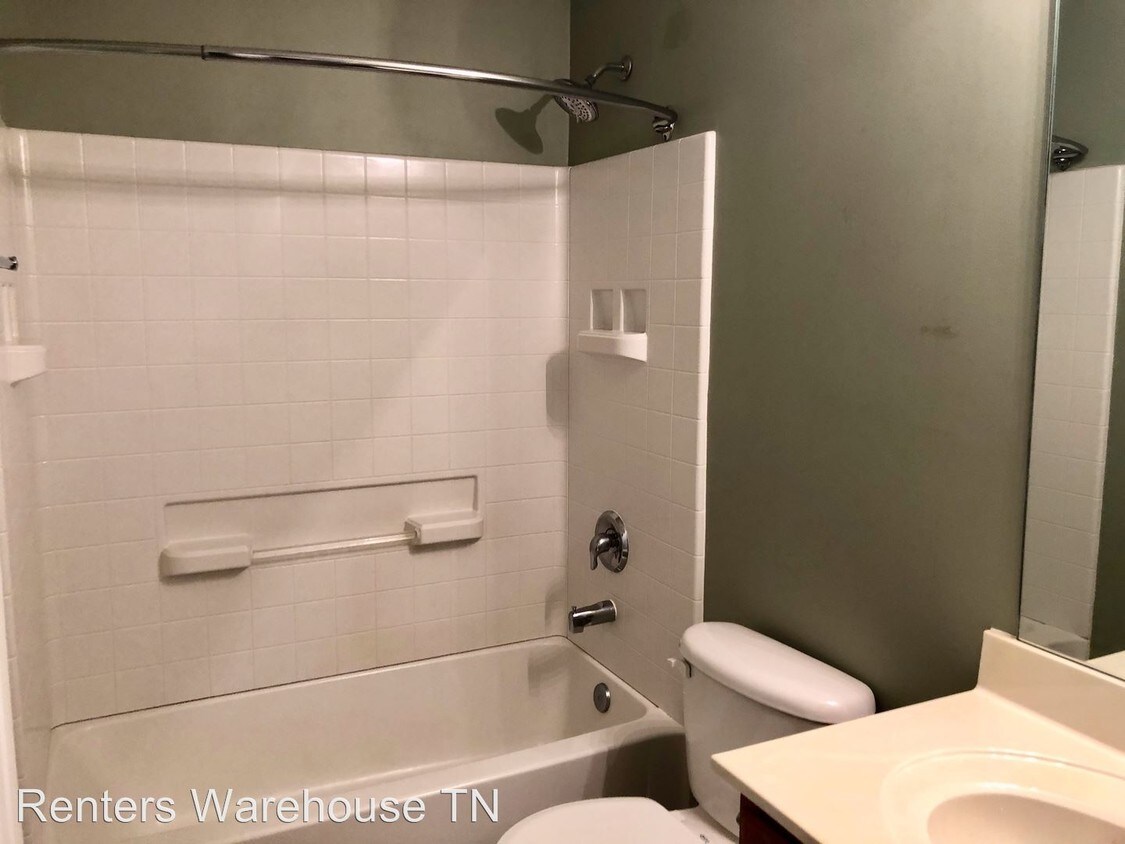 Foto principal - 3 br, 2.5 bath House - 8113 Valley Oak Drive