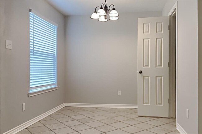 Building Photo - 21504 Palace Pines Dr