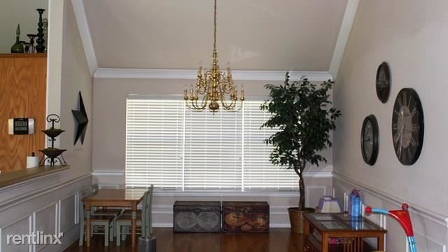 Building Photo - 107 Belton Dr