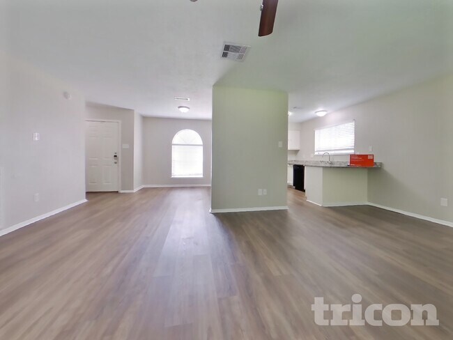 Foto del edificio - 2706 King James Ct