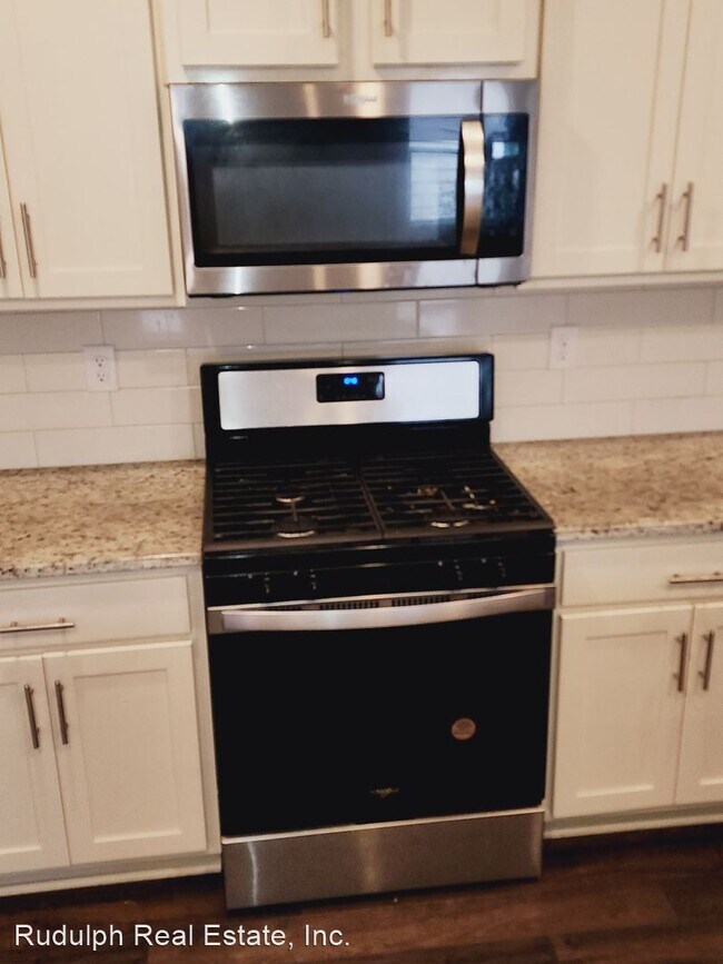 Foto del edificio - 5 br, 3 bath House - 216 Chelsea Park Rd.