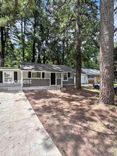 Building Photo - 2972 1st Ave SW