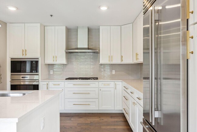 Foto del edificio - 105 N Riverview St