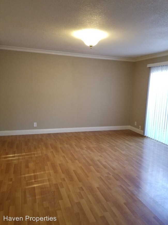 Foto del edificio - 4966 Summerwood Cir