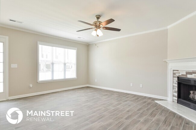 Foto del edificio - 6073 Birkdale Dr