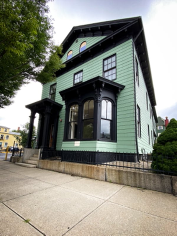 Photo - 185 Broadway