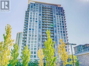 Building Photo - 195 Bonis Ave