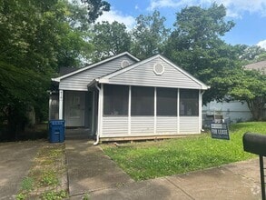 Building Photo - 918 Isabell Ave