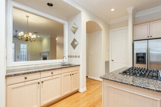 Building Photo - 6318 Elm Ct