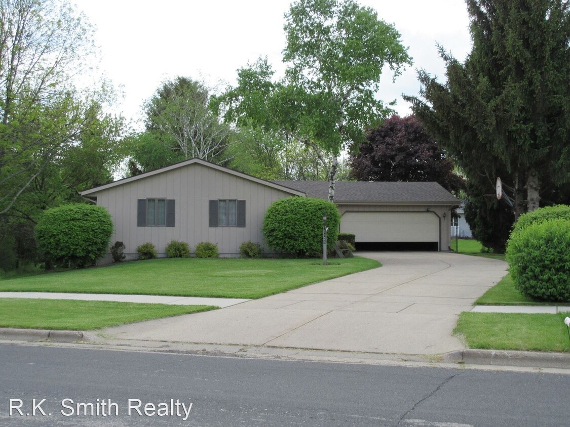 Primary Photo - 3 br, 2 bath House - 1135 Alpine Road
