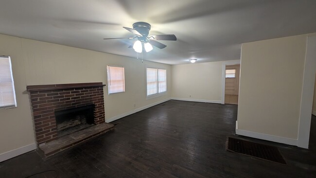 Foto del edificio - 3BR/2BA in Bessemer -- quiet, safe neighbo...