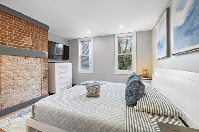 Foto del edificio - 341 Palisade Ave