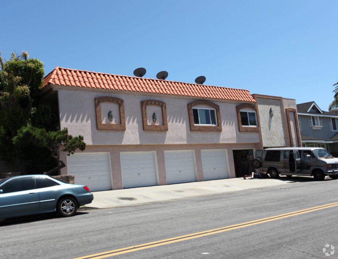 Primary Photo - 312 10th St