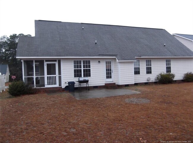 Building Photo - 2937 Piney Mountain Dr