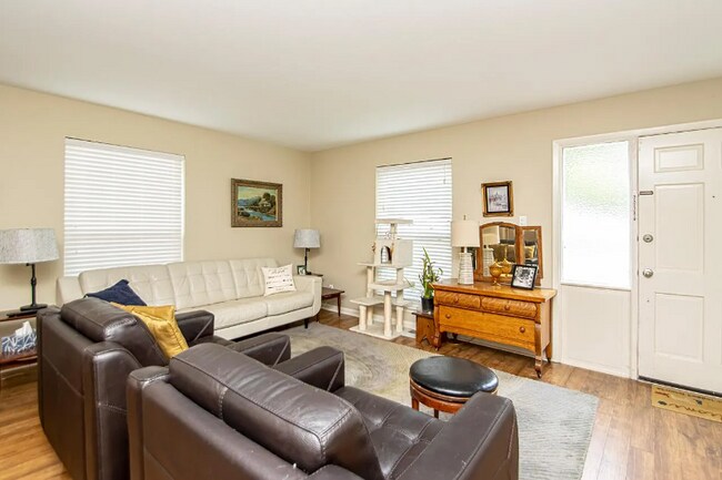 Foto del edificio - 3801 Hill Rd