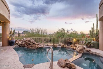 Snapshot of Mountain Luxury Apartments With High Ceilings