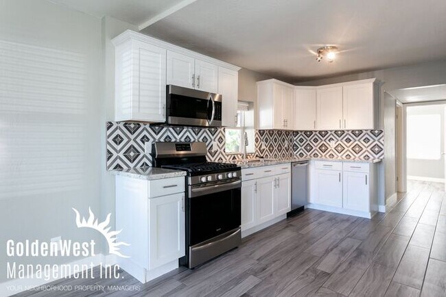 Foto del edificio - Spacious 3Bdm 1Ba Home In Central Phoenix!