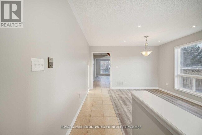 Building Photo - 1050 Wickson Way