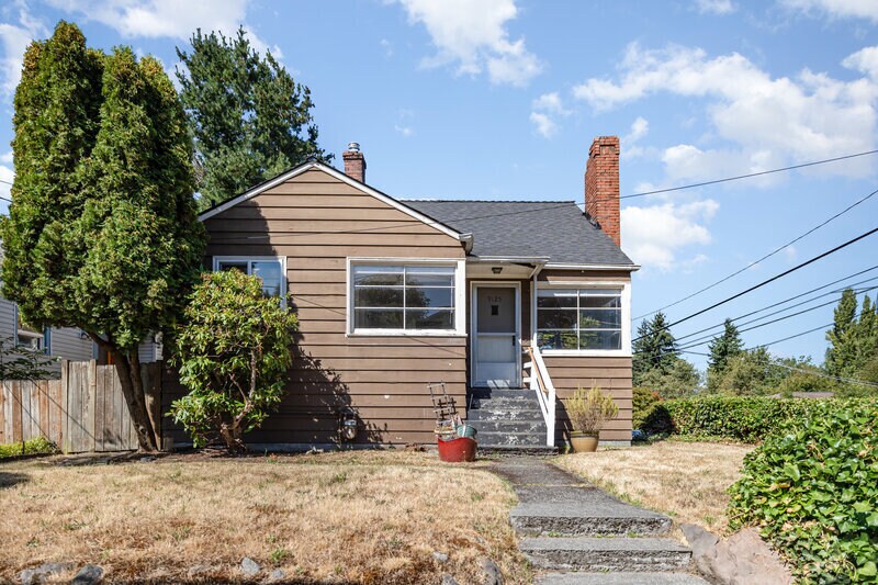 Primary Photo - 9125 5th Ave NE