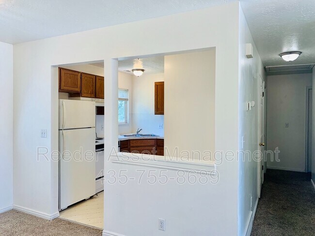 Building Photo - 242 N Harrisville Rd