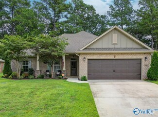 Building Photo - 149 Santa Maria Dr NE