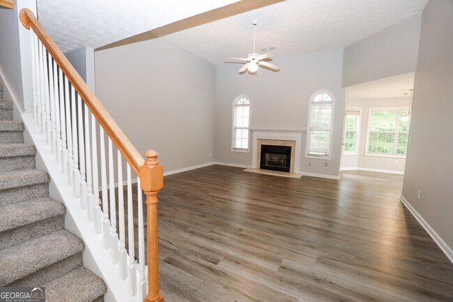 Building Photo - 152 Calico Loop