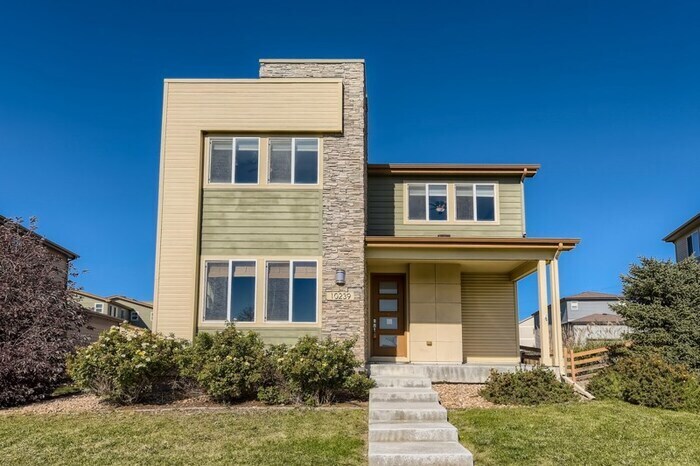 Foto principal - 10239 Southlawn Circle, Commerce City, CO,...
