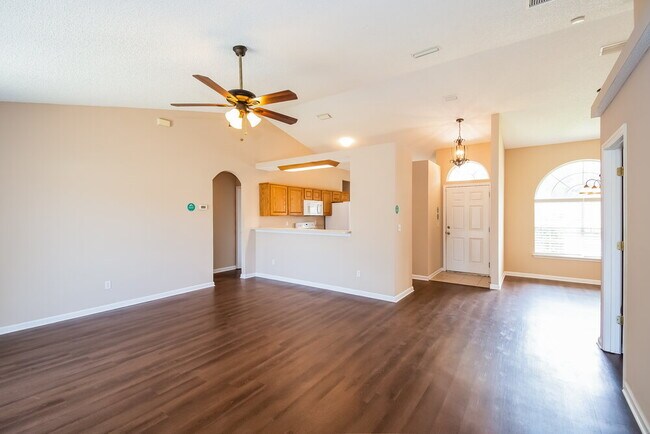 Foto del edificio - 1106 Summer Springs Drive
