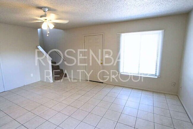 Foto del edificio - 410 E 9th Ave