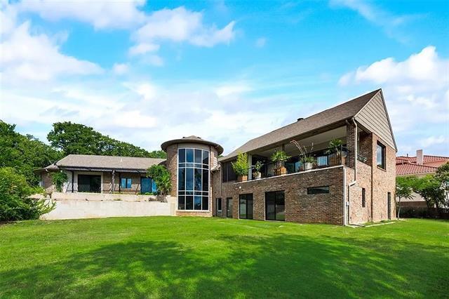 Foto del edificio - 8542 Meadowbrook Dr