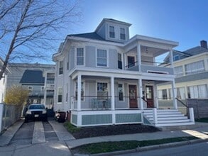 Building Photo - 66-68 Exeter St