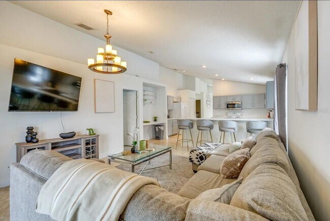 Foto del edificio - 739 Delancey Dr