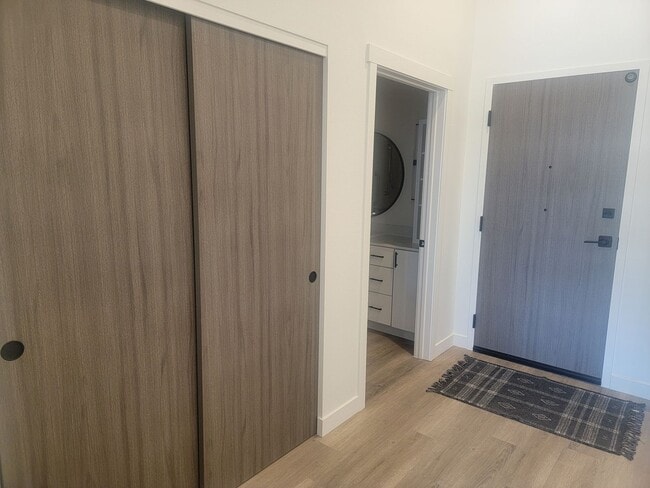 Interior Photo - Millennium Monroe