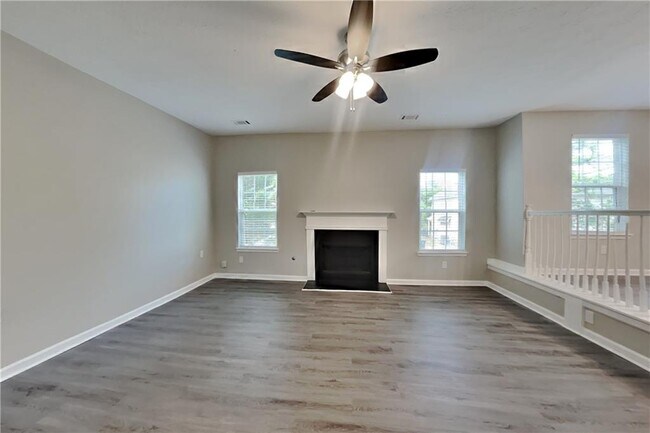 Foto del edificio - 2896 Spence Ct NE