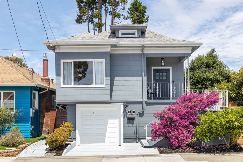 Primary Photo - 908 55th St