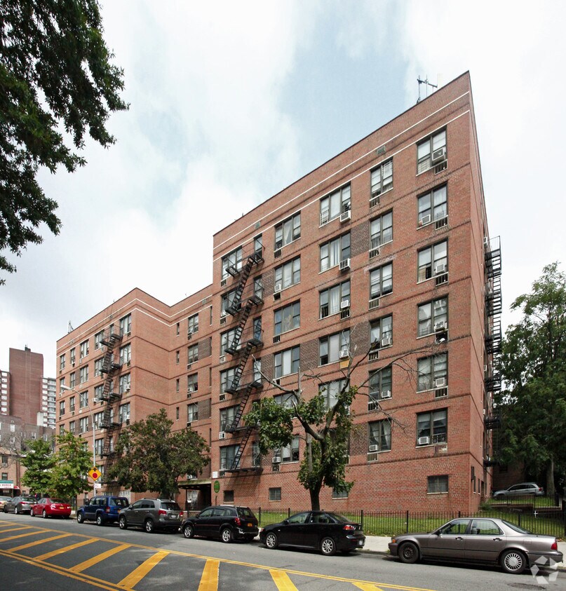789 Astor, ¡alejado - 789 Astor Ave