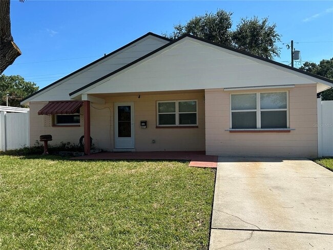 Foto del edificio - 9571 52nd Way N