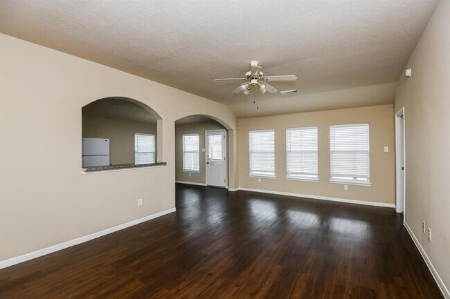 Foto del edificio - 19642 Brisbane Meadows Ct