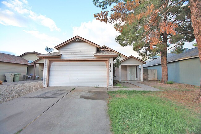 Building Photo - **1/2 OFF FIRST MONTH'S RENT**