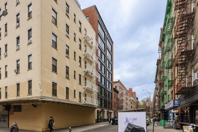 Foto del edificio - 199 Mott St