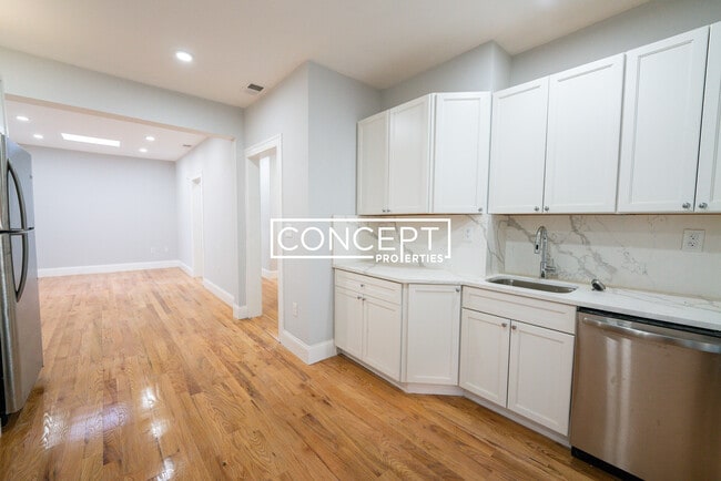 Foto del edificio - 372 Oxford St