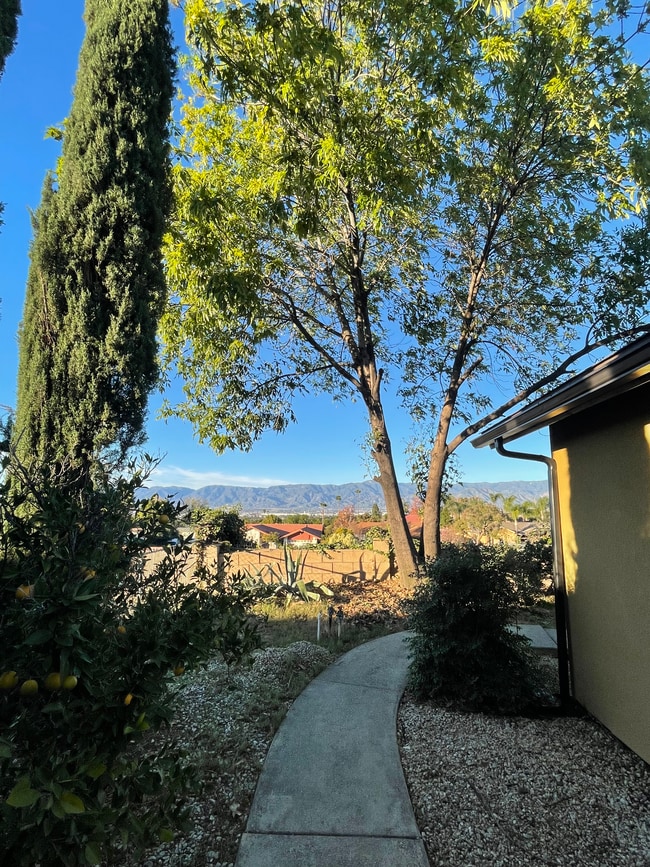 Building Photo - 25660 Allen Way