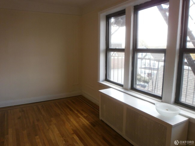 Building Photo - 660 East 242nd Street