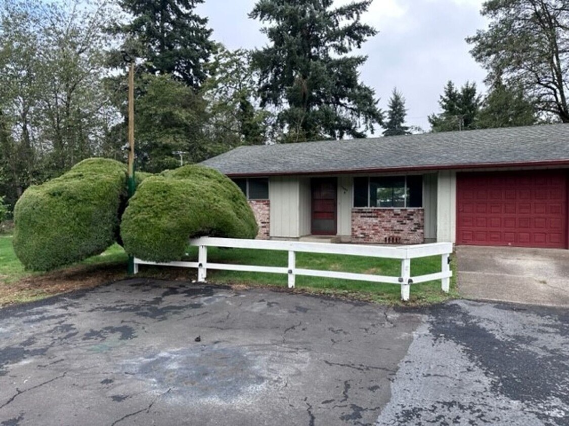 7402 NE 133rd Ave Unit Clobes 7402A, Vancouver, WA 98682 Room for