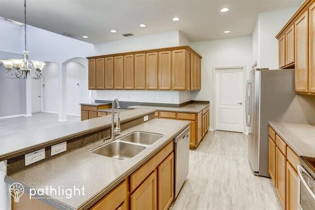 Building Photo - 8970 Handel Loop, Land O' Lakes, FL, 34637