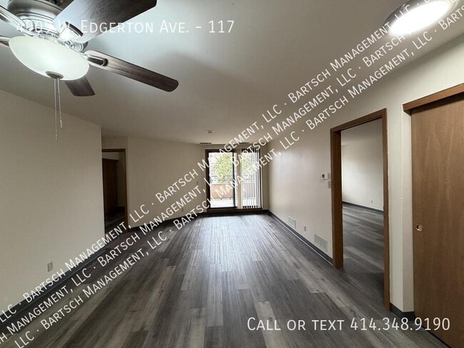 Building Photo - 4909 W Edgerton Ave