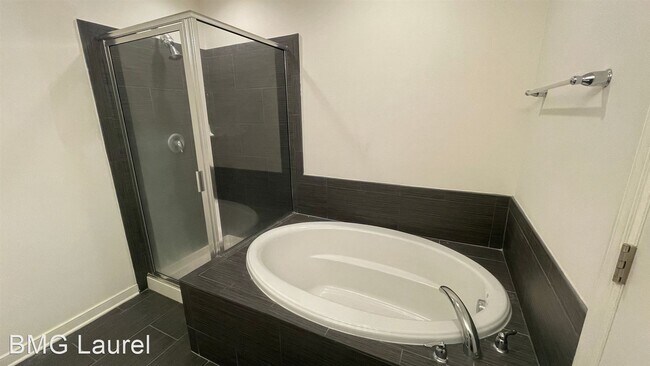 Foto del edificio - 4 br, 3.5 bath House - 634 Cobbler Pl