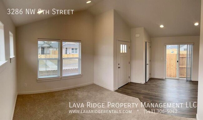 Building Photo - 3286 NW 9th St