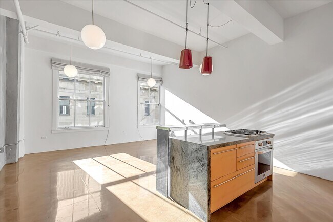 Foto del edificio - 2 Mint Plz