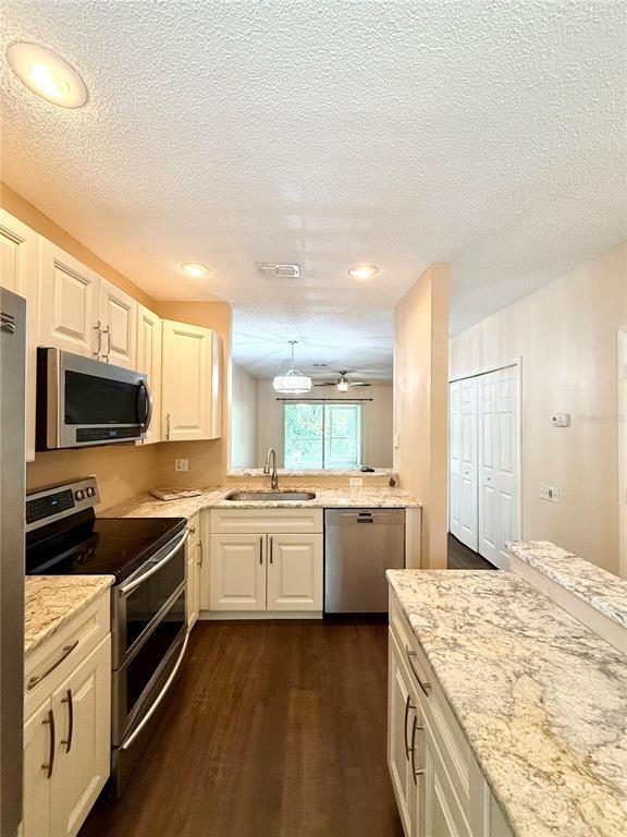 Foto del edificio - 8654 Hunters Key Cir